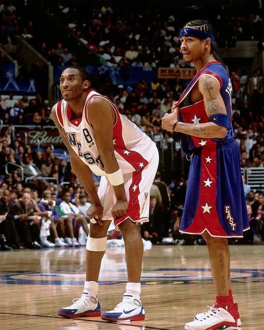 科比「Huarache 2K4」明年回归！是超人气配色！