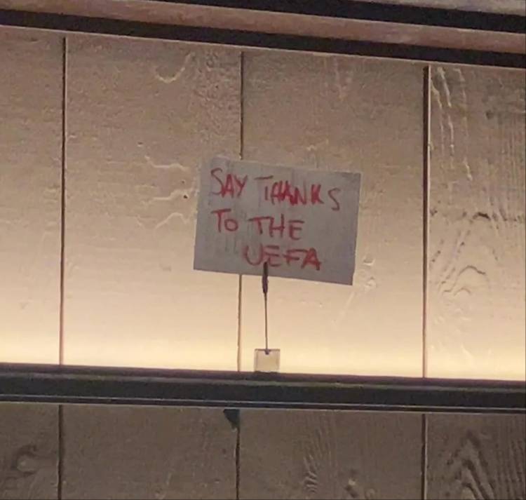 太阳报：欧洲超级杯前夕，乌迪内斯酒吧禁止出售除啤酒外任何酒类