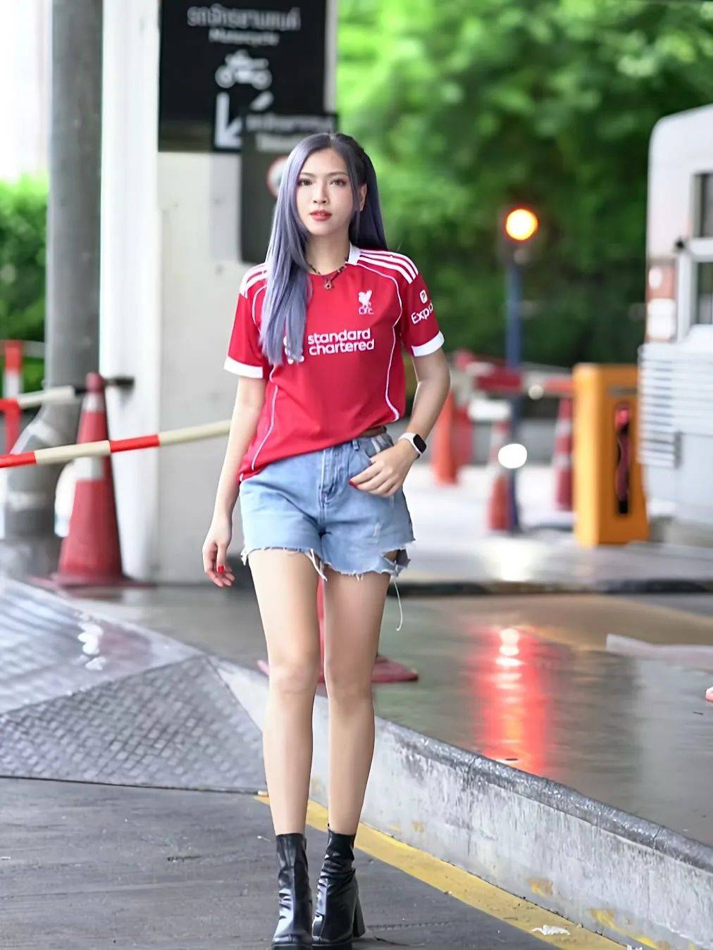 英超联赛：利物浦出师不利，伯恩茅斯后防重组