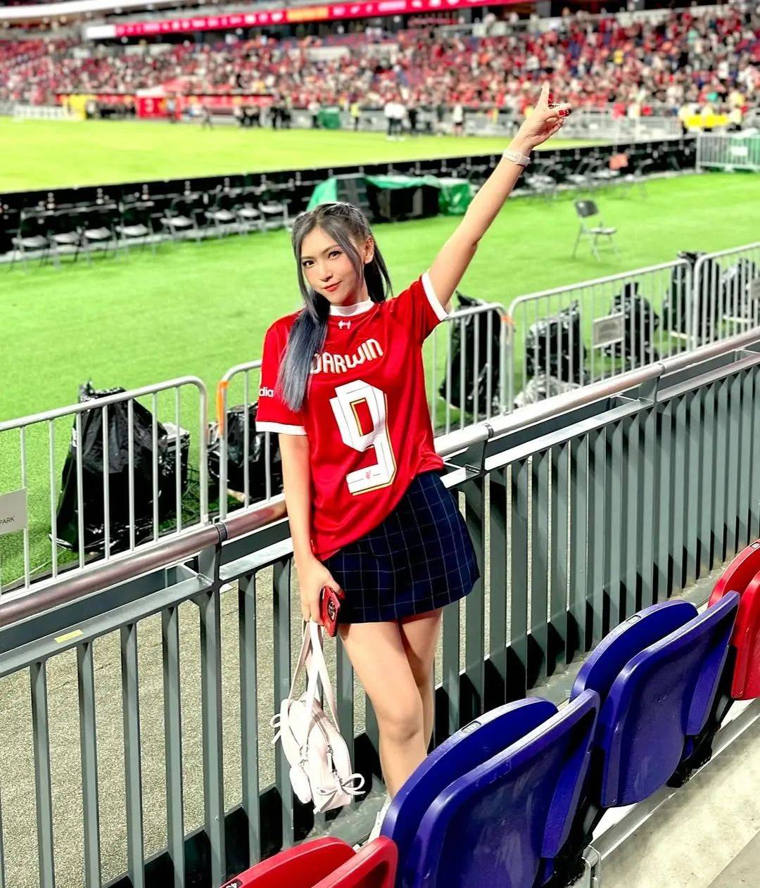 英超联赛：利物浦出师不利，伯恩茅斯后防重组