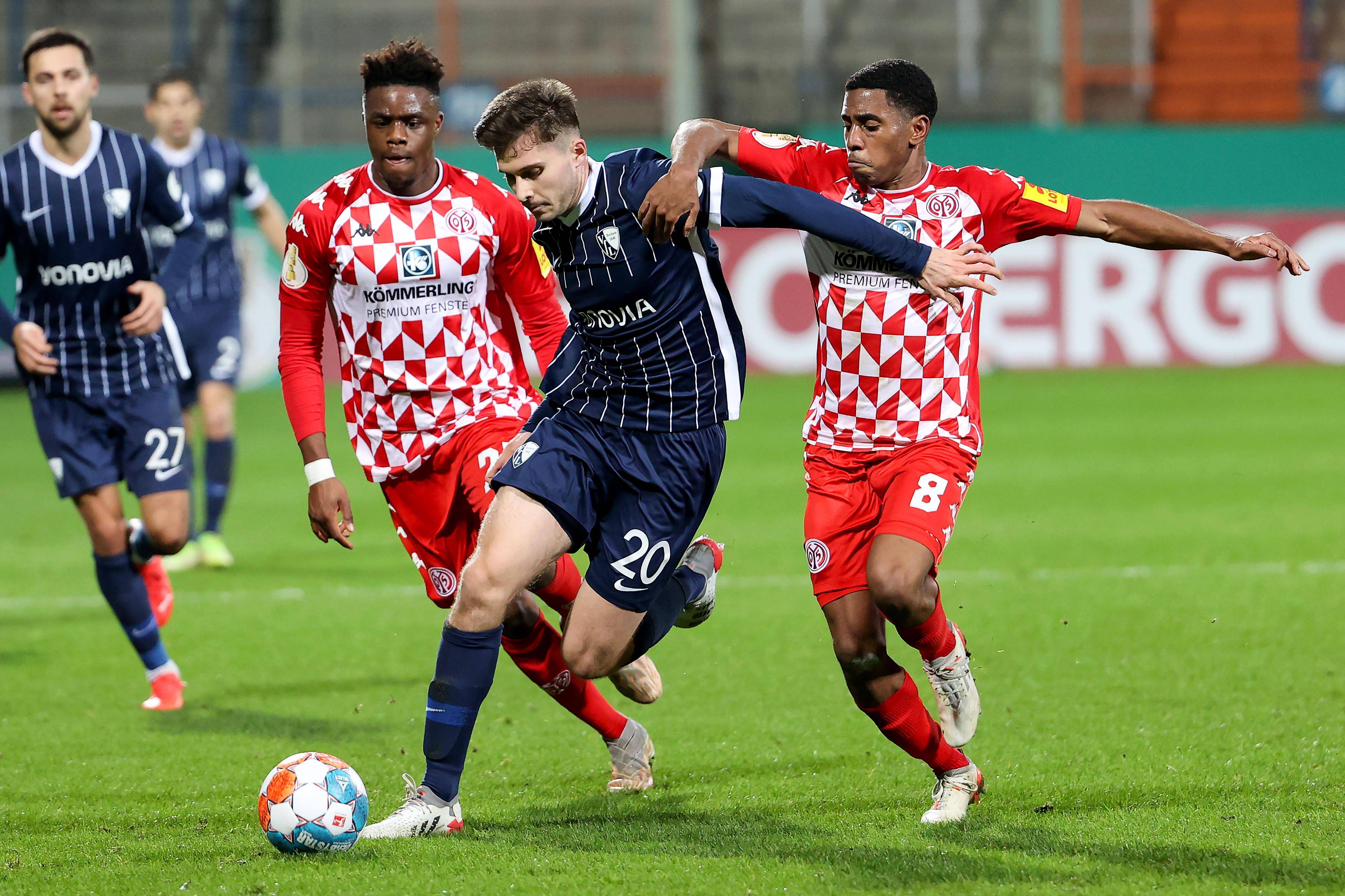 今日二串一赛事：德累斯顿VS美因茨利兹联VS埃弗顿